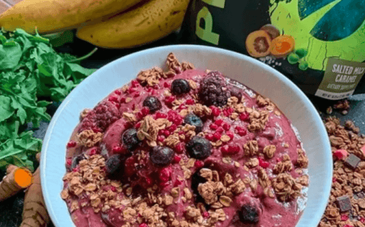 FRUITY PROTEIN SMOOTHIE BOWL