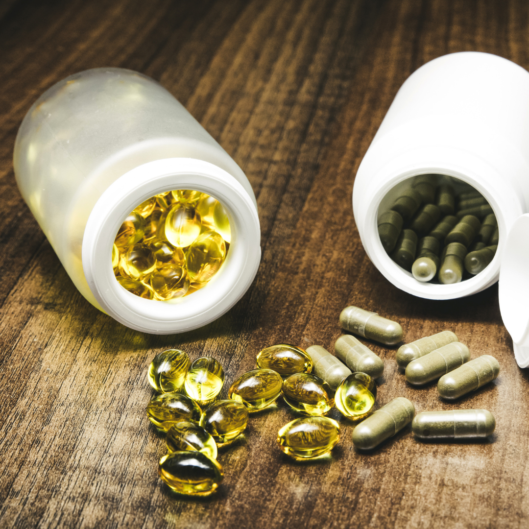 VITAMINS & MINERALS