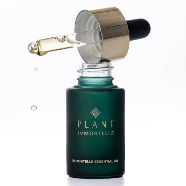 PLANT IMMORTELLE collection cover featuring Plant Immortelle, Immortelle Essential Oil